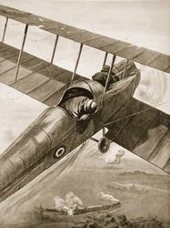 Leutnant J.S. Scott greift einen Eisenbahnzug aus 1.000 Fuß Höhe an